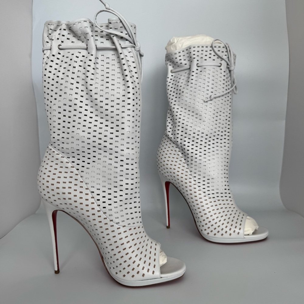 CHRISTIAN LOUBOUTIN Perforated Nappa Jennifer 120 Boots size 41 in White.
